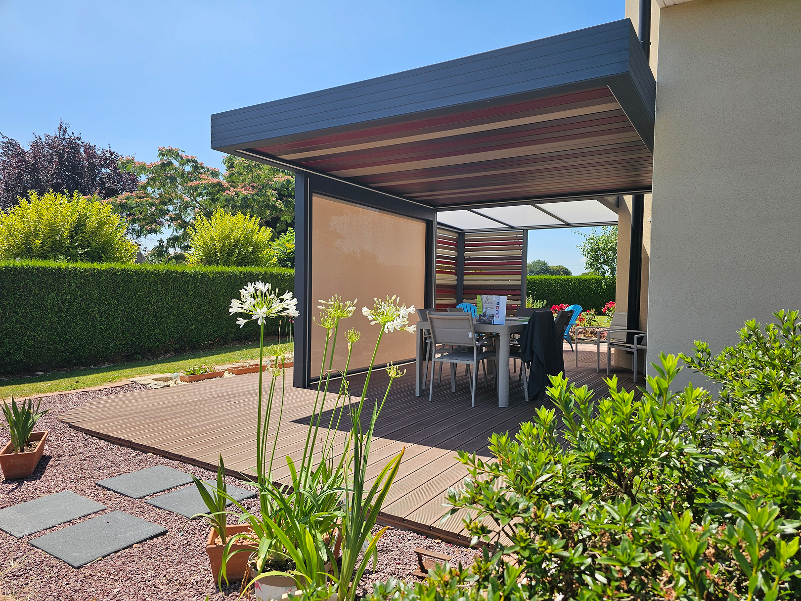 Blavait Pergola Normandie modele rouge